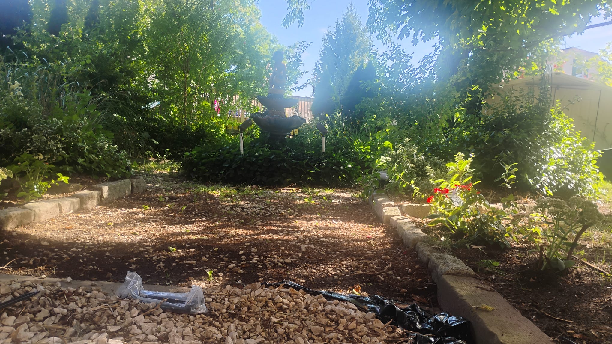 Yard Feature 3